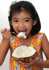 Populations That Eat a LOT of Coconut Are Among The Healthiest People on The Planet
