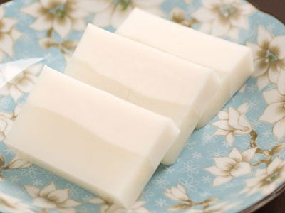 Coconut agar jelly