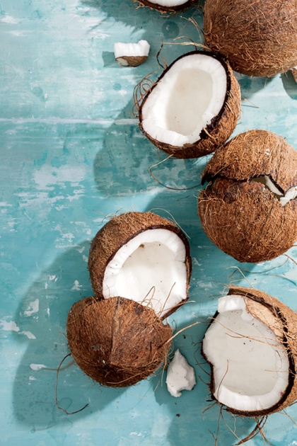 Revealing the dish with coconut 